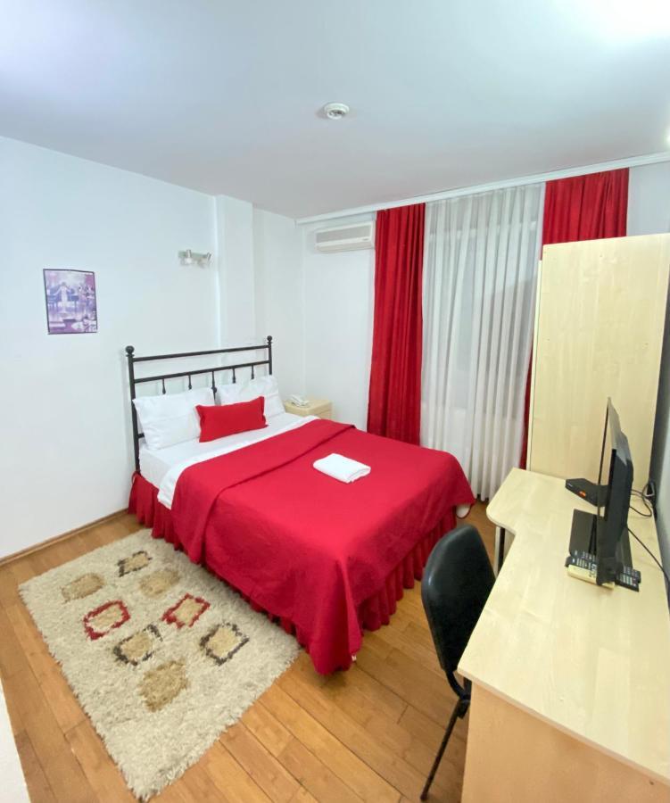 Hotel Sara & Spa Pristina Exterior photo
